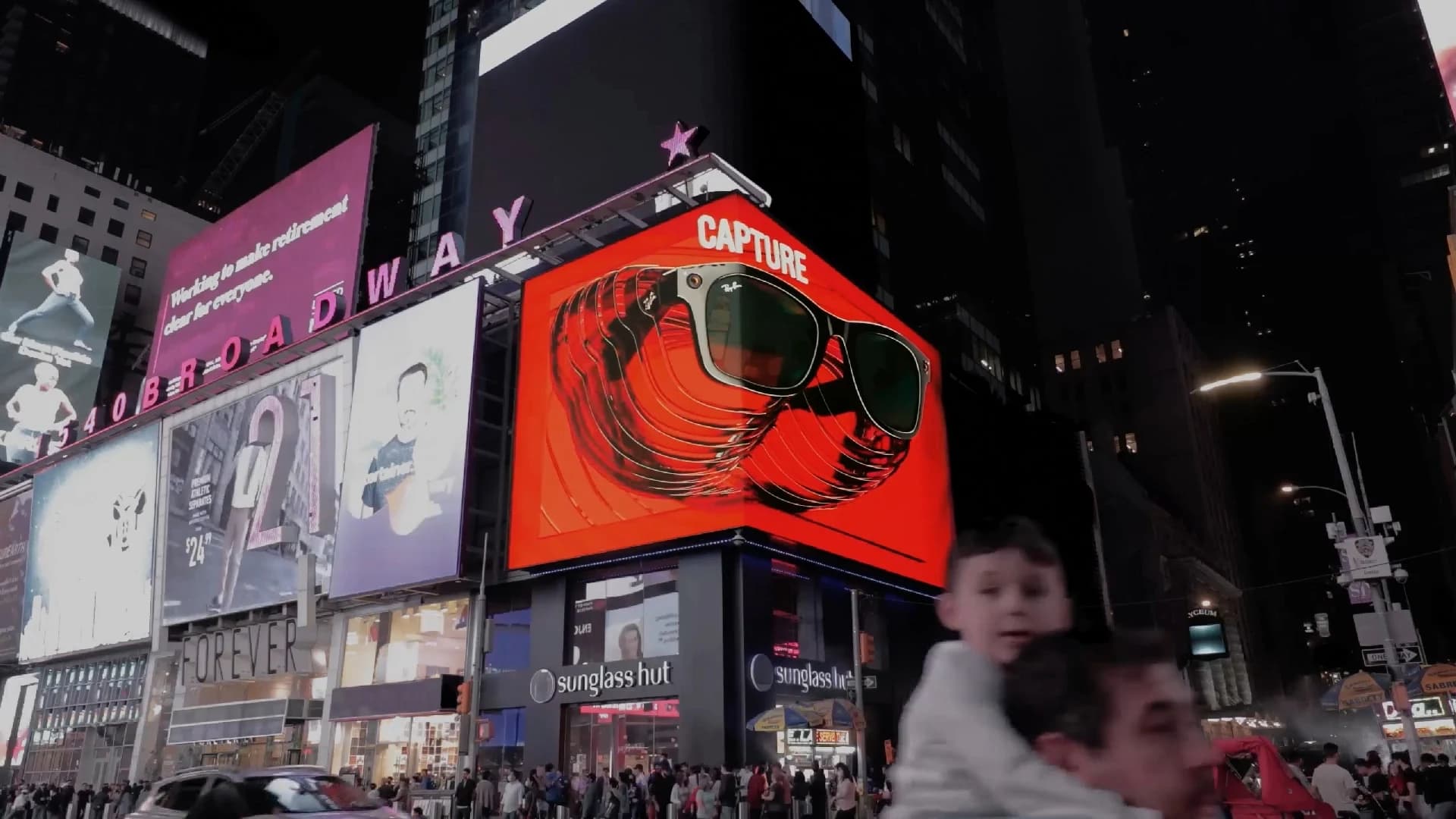 Rayban Meta Holiday Billboard 05
